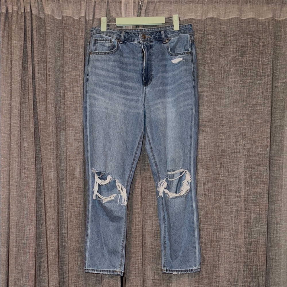 Size 10 American Eagle Classic Blue Distressed Women's Jeans